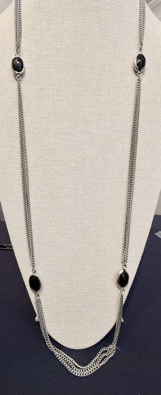 Runway Silver Tone Black Cabochon Chain Necklace 26”